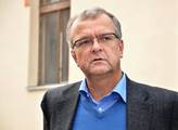 Miroslav Kalousek k masakru v Uherském Brodě: Jako držitel zbraně říkám...